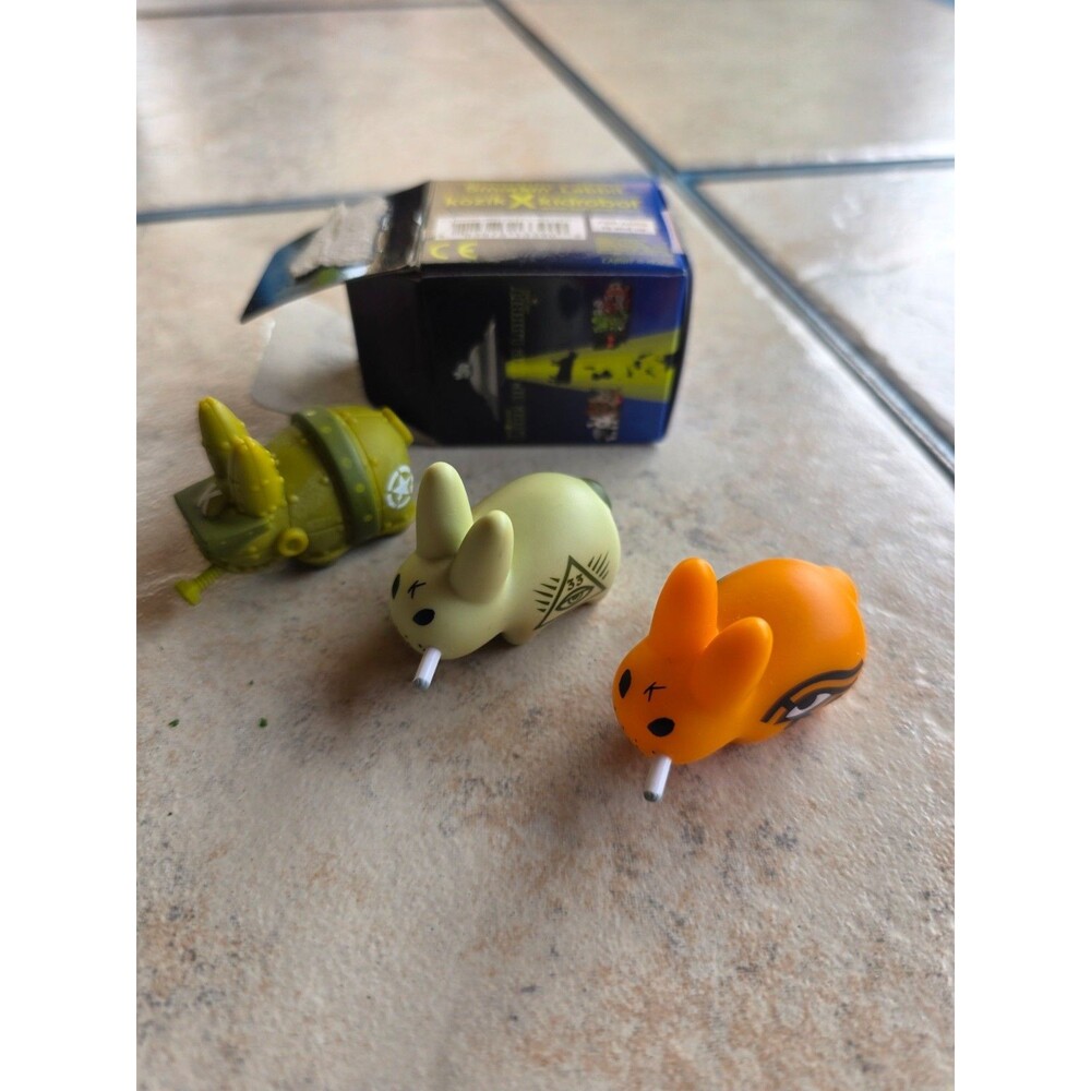 Kidrobot Lore of the Labbit Lot 3 Frank Kozik Illuminati Eye of Horus Mecha Gree